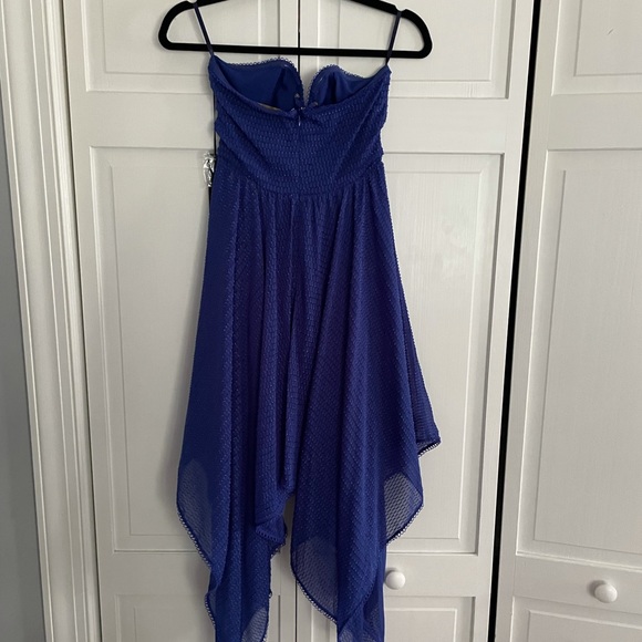 HOUSE OF HARLOW X REVOLVE DRESS - Picture 3 of 5